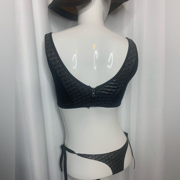 NWOT Elizabeth Jane 2-piece bikini set - Picture 11 of 12